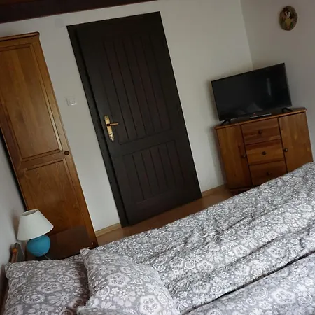 בית אירוח Nad Strumyczkiem - Goscinne - Z Przymrozeniem Oka שצ'צ'ירק