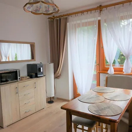 Nad Strumyczkiem - Goscinne - Z Przymrozeniem Oka