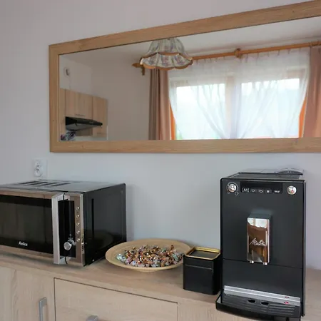 Nad Strumyczkiem - Goscinne - Z Przymrozeniem Oka בית אירוח שצ'צ'ירק