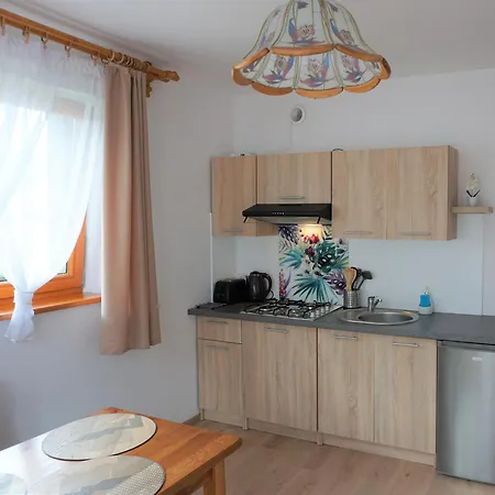 Nad Strumyczkiem - Goscinne - Z Przymrozeniem Oka Szczyrk