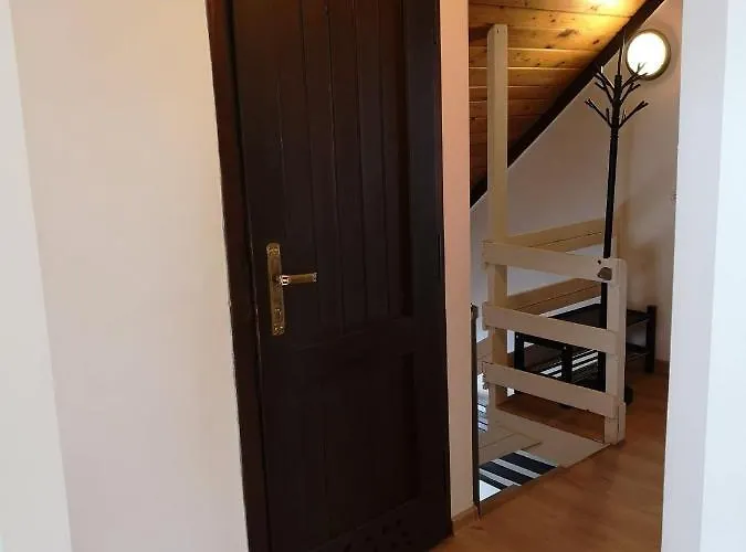 홈스테이 Nad Strumyczkiem - Goscinne - Z Przymrozeniem Oka 슈차이르크