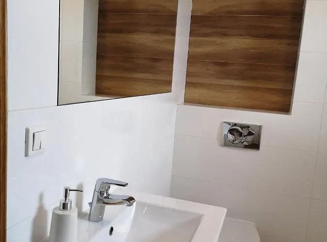 홈스테이 Nad Strumyczkiem - Goscinne - Z Przymrozeniem Oka 슈차이르크