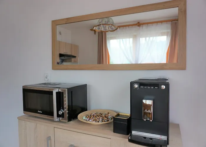 Nad Strumyczkiem - Goscinne - Z Przymrozeniem Oka בית אירוח שצ'צ'ירק